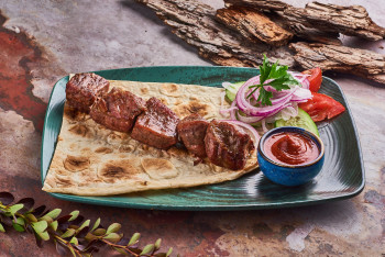 Шашлык из свиной шейки Шашлык из свиной шейки